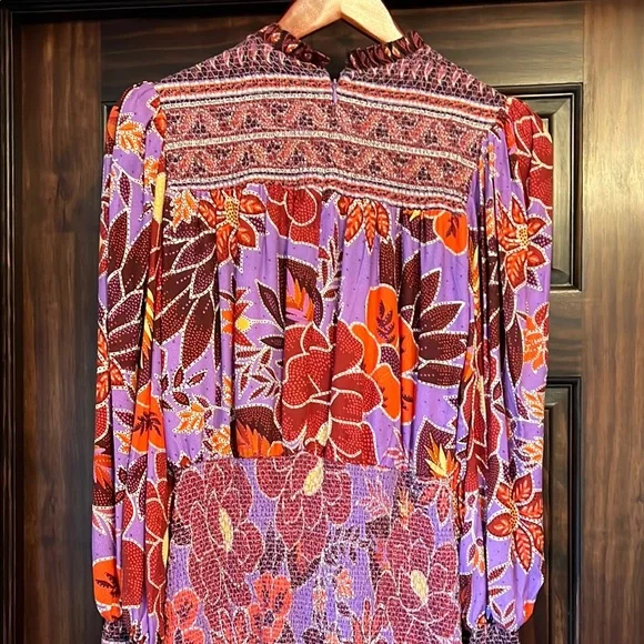 Farm Rio Size Medium Long Sleeve Floral Smocked Dress NWT - Picture 7 of 10
